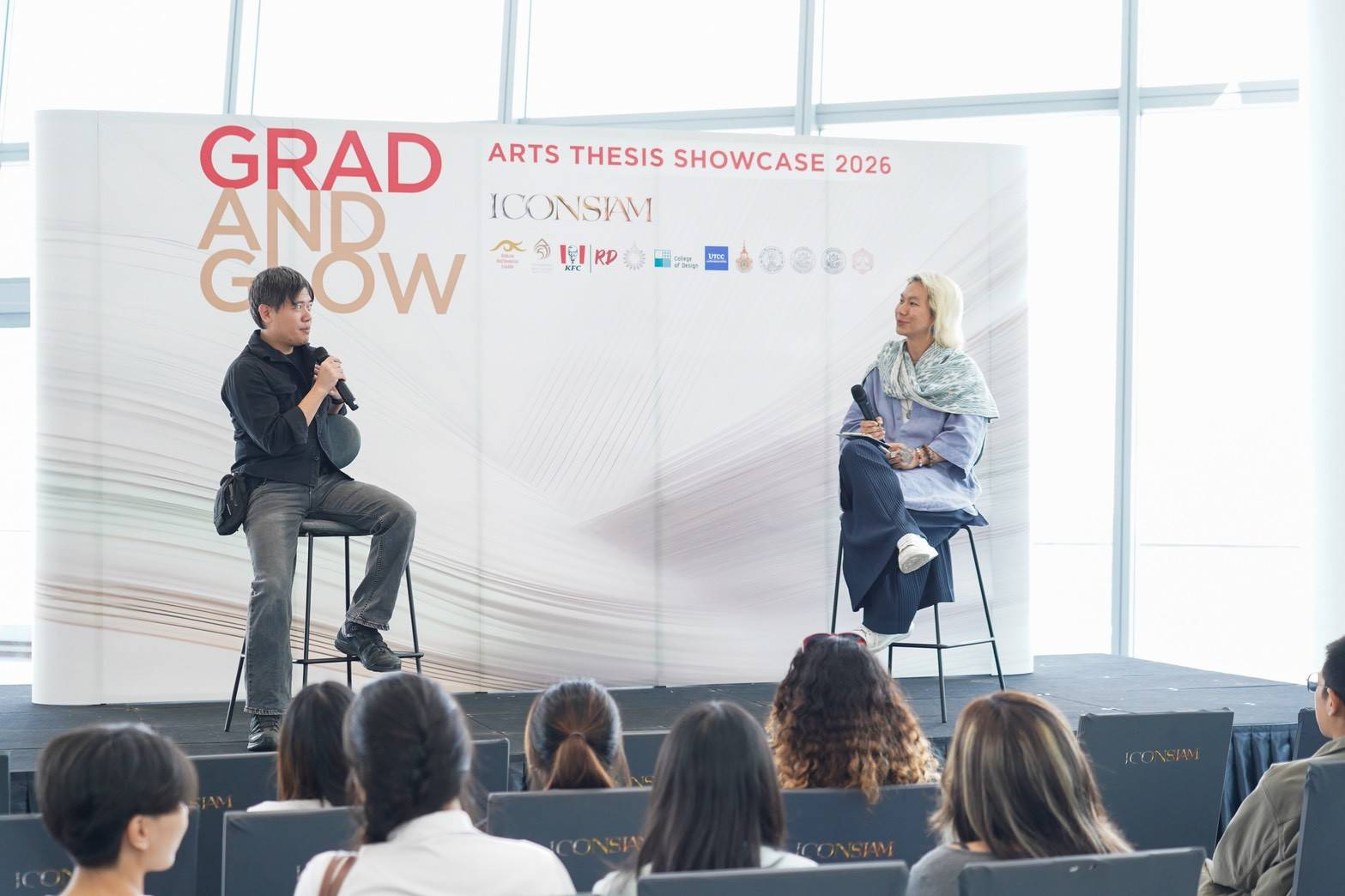 ไอคอนสยาม รวมพลังความคิดสร้างสรรค์จากนักศึกษาศิลปะรุ่นใหม่เปิดพื้นที่แสดงงานศิลปนิพนธ์ ในงาน “Grad and Glow Arts Thesis Showcase” 2026